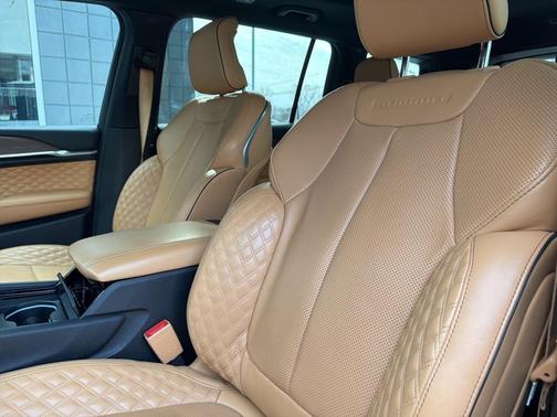 2023 Jeep Grand Cherokee L Summit