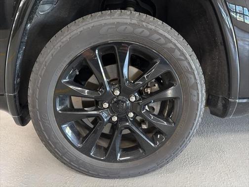 2022 Jeep Grand Cherokee Laredo