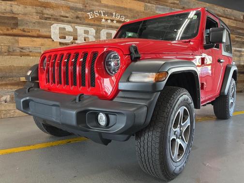 2022 Jeep Wrangler Sport S