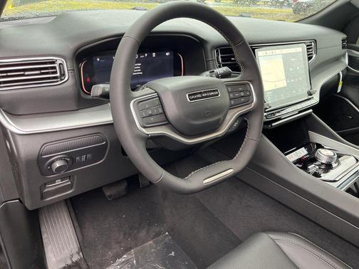 2026 Jeep Grand Wagoneer L Limited Altitude 4x4