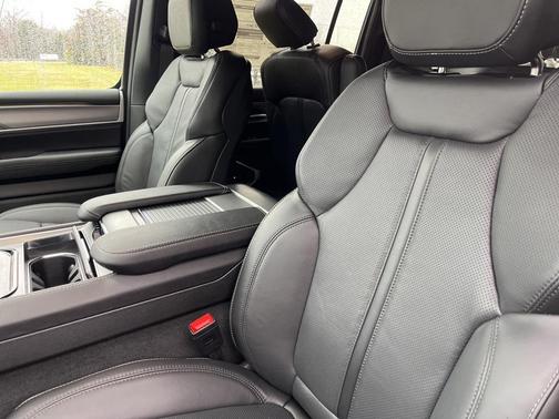 2026 Jeep Grand Wagoneer L Limited Altitude 4x4