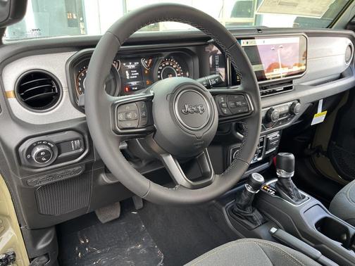 2026 Jeep Gladiator Sport S