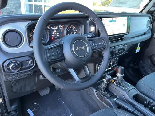 2026 Jeep Gladiator Sport S