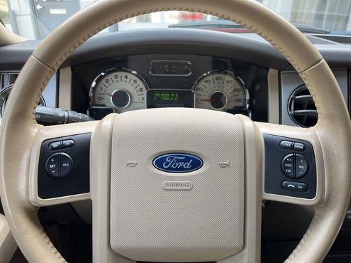 Vermillion Red (Fleet) 2012 Ford Expedition EL XLT