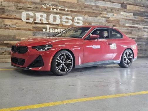 2022 BMW 230 i