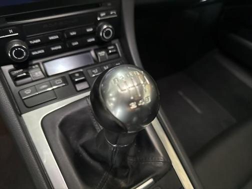 2019 Porsche 911 Carrera
