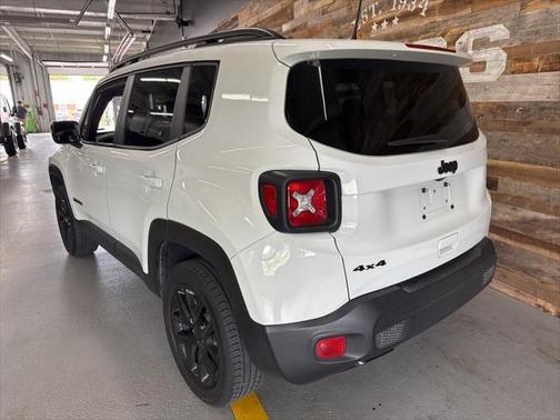2022 Jeep Renegade Altitude