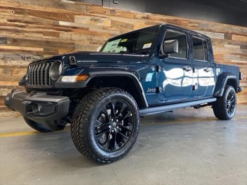 2025 Jeep Gladiator Nighthawk