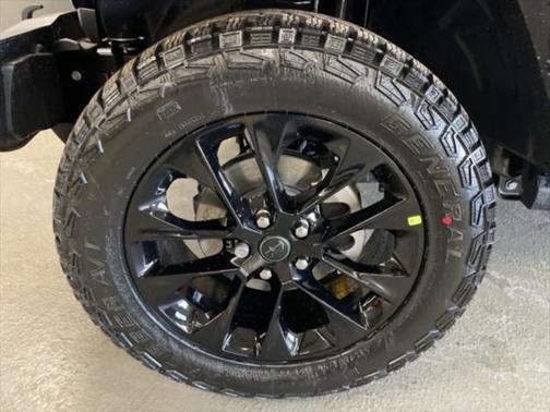 2025 Jeep Gladiator Nighthawk