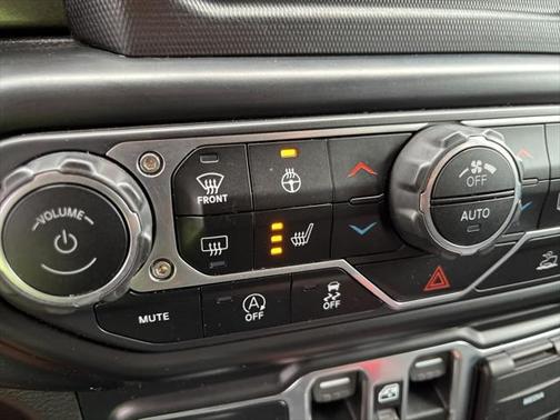 2022 Jeep Gladiator Altitude 4x4