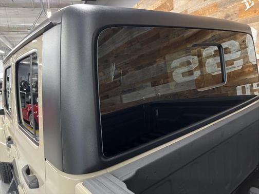 2022 Jeep Gladiator Altitude 4x4