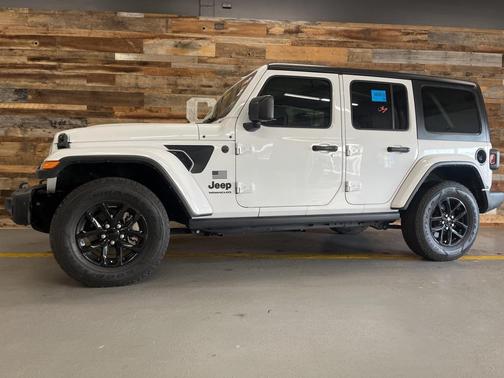 2023 Jeep Wrangler 4-Door Freedom 4x4