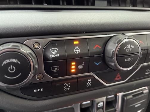 2025 Jeep Gladiator Sport S