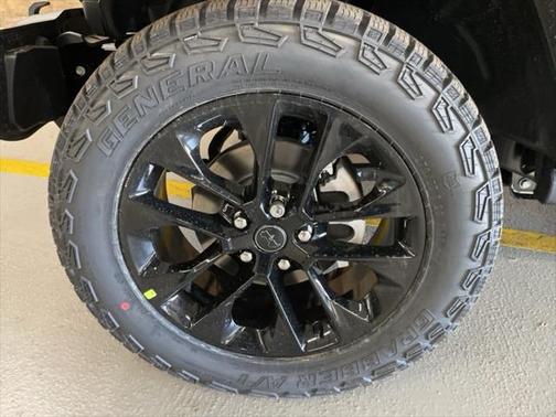 2025 Jeep Gladiator Nighthawk