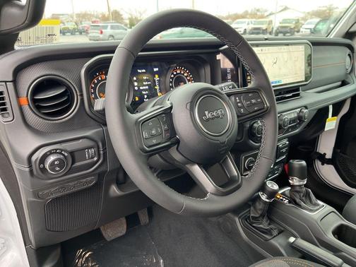 2026 Jeep Gladiator Mojave 4x4