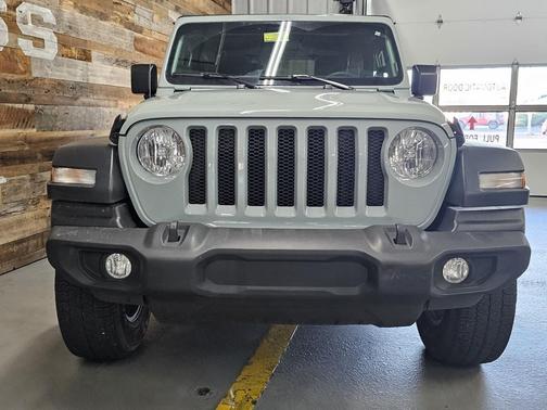 2023 Jeep Wrangler Sport S