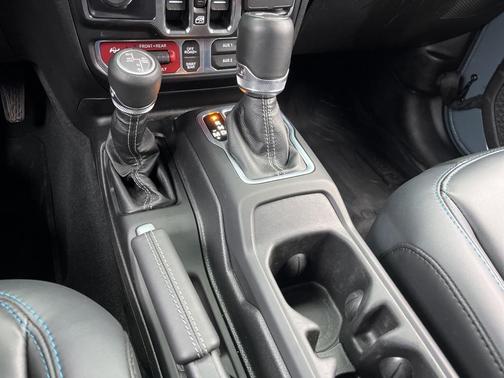 2024 Jeep Wrangler 4xe Rubicon X