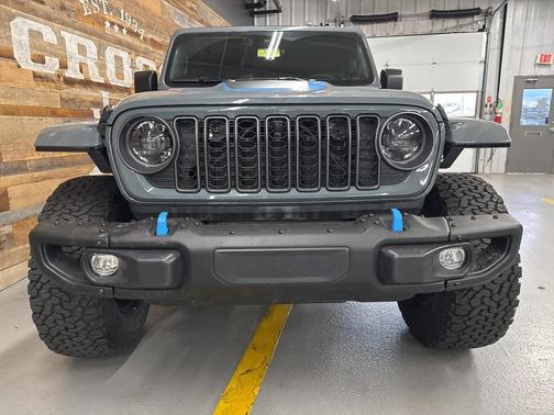 2024 Jeep Wrangler 4xe Rubicon X