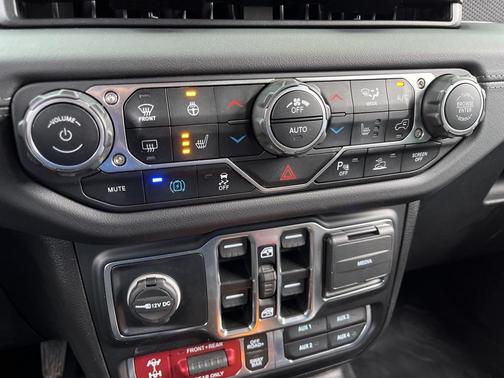 2024 Jeep Wrangler 4xe Rubicon X