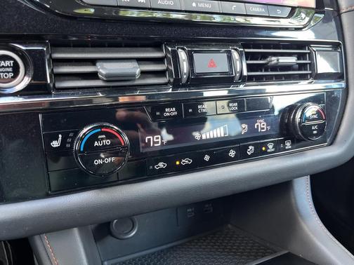 2024 Nissan Pathfinder Rock Creek 4WD