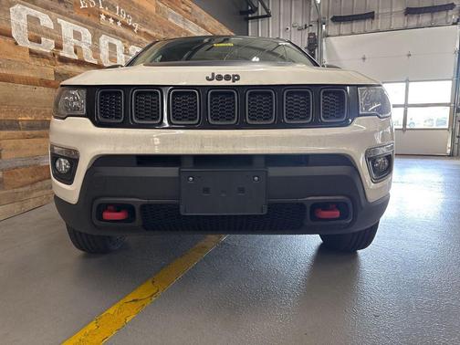 2020 Jeep Compass Trailhawk