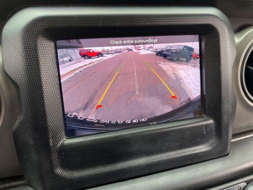 2022 Jeep Wrangler Willys