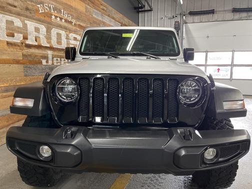 2022 Jeep Wrangler Willys