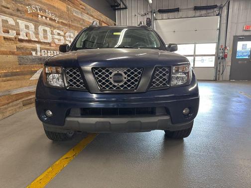 2007 Nissan Frontier LE Crew Cab