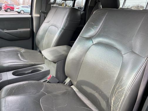 Majestic Blue 2007 Nissan Frontier LE Crew Cab