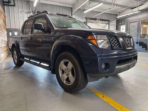 2007 Nissan Frontier LE Crew Cab
