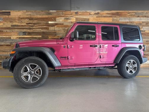 2022 Jeep Wrangler Unlimited Sport