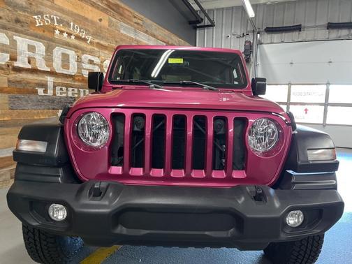 2022 Jeep Wrangler Unlimited Sport