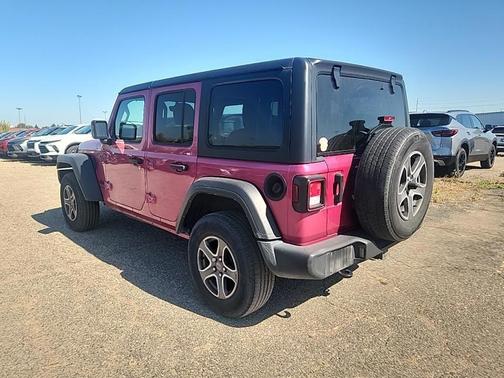 2022 Jeep Wrangler Unlimited Sport