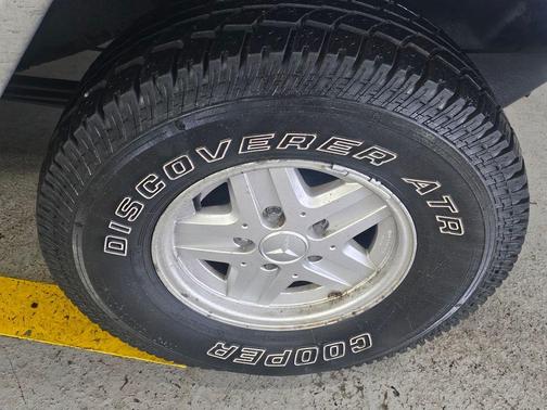 1986 Mercedes-Benz E-Class G Wagen