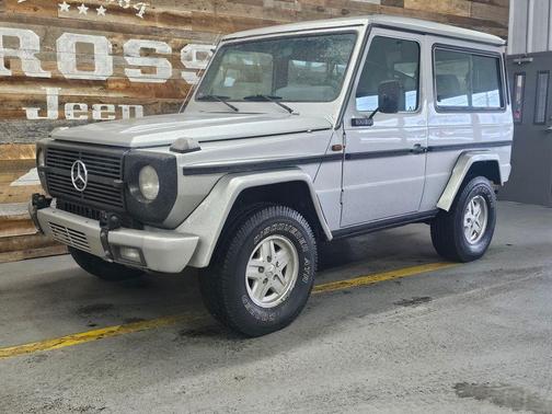1986 Mercedes-Benz E-Class G Wagen
