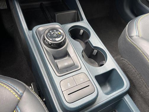 2025 Ford Maverick Lobo Standard