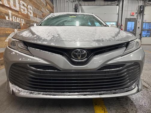 2018 Toyota Camry XLE