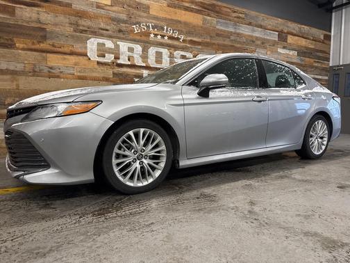 2018 Toyota Camry XLE