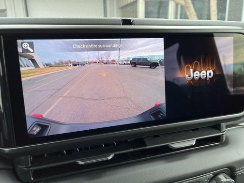 2026 Jeep Gladiator Mojave 4x4