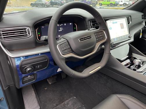 2026 Jeep Grand Wagoneer Limited Altitude 4x4