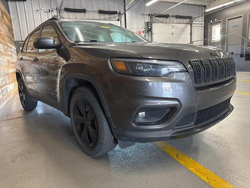2020 Jeep Cherokee Altitude
