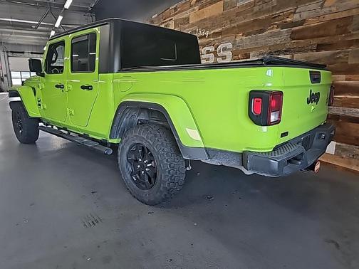 2021 Jeep Gladiator Willys 4x4