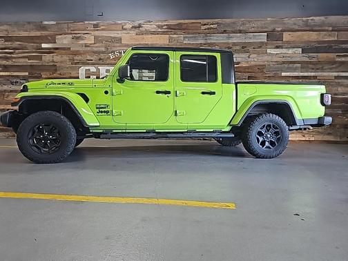 2021 Jeep Gladiator Willys 4x4