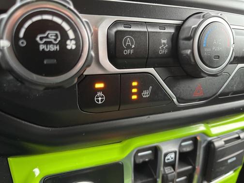 2021 Jeep Gladiator Willys 4x4