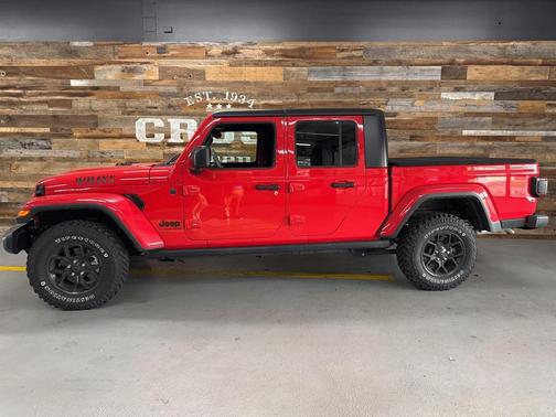 2024 Jeep Gladiator Willys