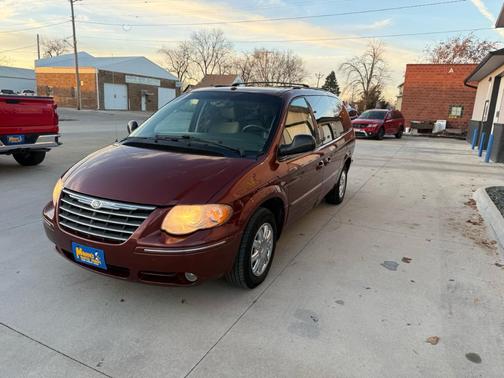 2007 Chrysler Town & Country Limited