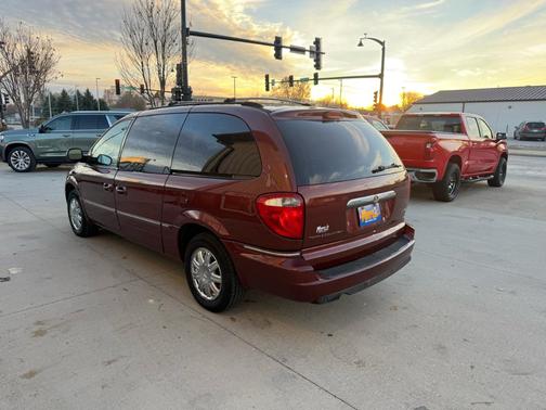 2007 Chrysler Town & Country Limited