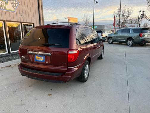 2007 Chrysler Town & Country Limited