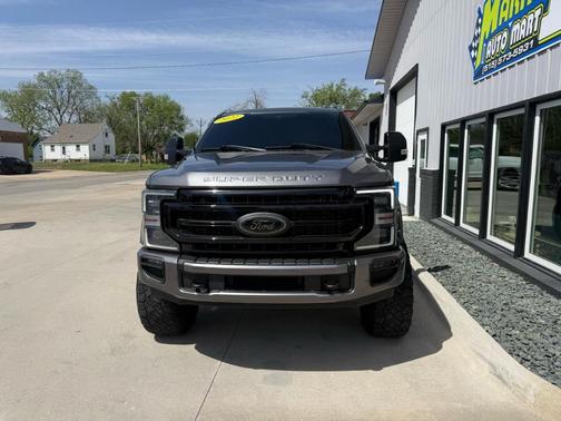 Gray 2022 Ford F-250 Lariat