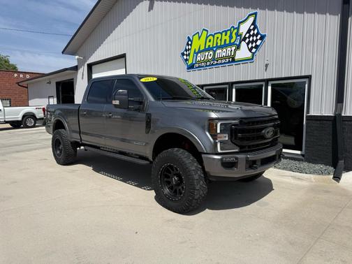 Gray 2022 Ford F-250 Lariat